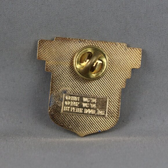 1994 World Cup of Soccer Pin - Norway Shield Design by Peter David - Metal Pin - Picture 2 of 3